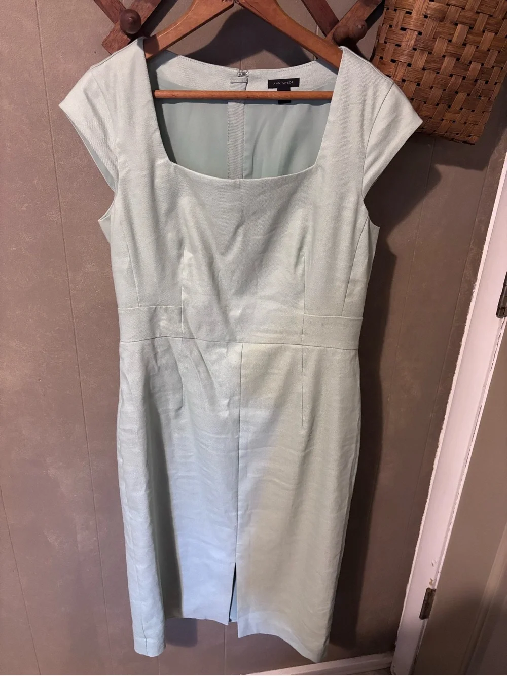 Ann Taylor Light Mint Cap-Sleeve Sheath Dress